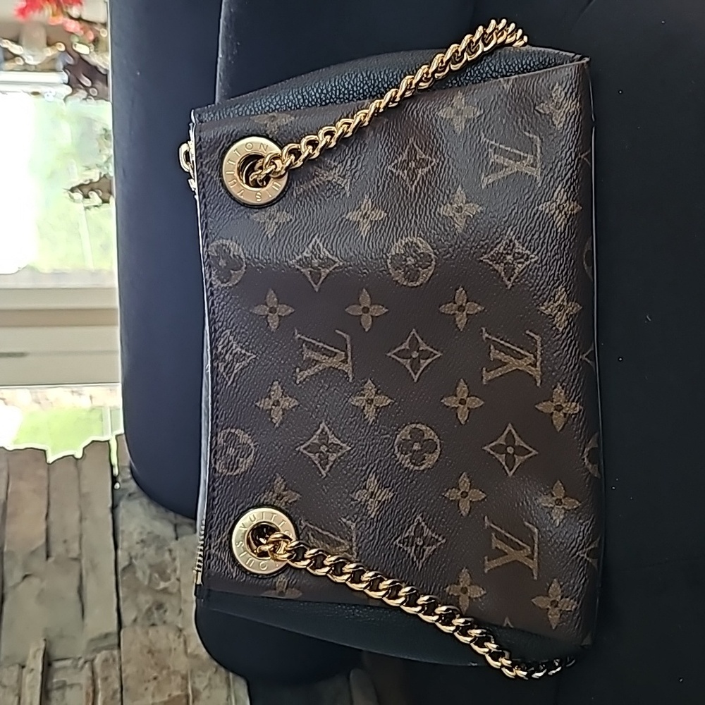 Pristine Louis Vuitton Surene Brown and Black Momogram.